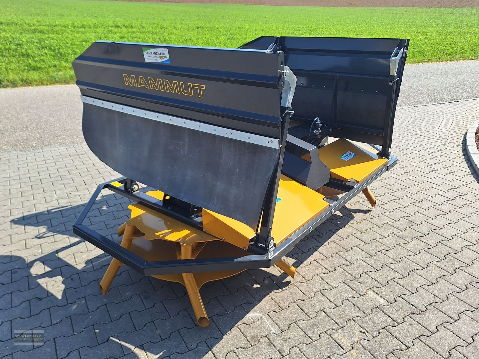 Siloentnahmegerät & Verteilgerät des Typs Mammut SF Hurricane 290, Neumaschine in Gampern (Bild 7)