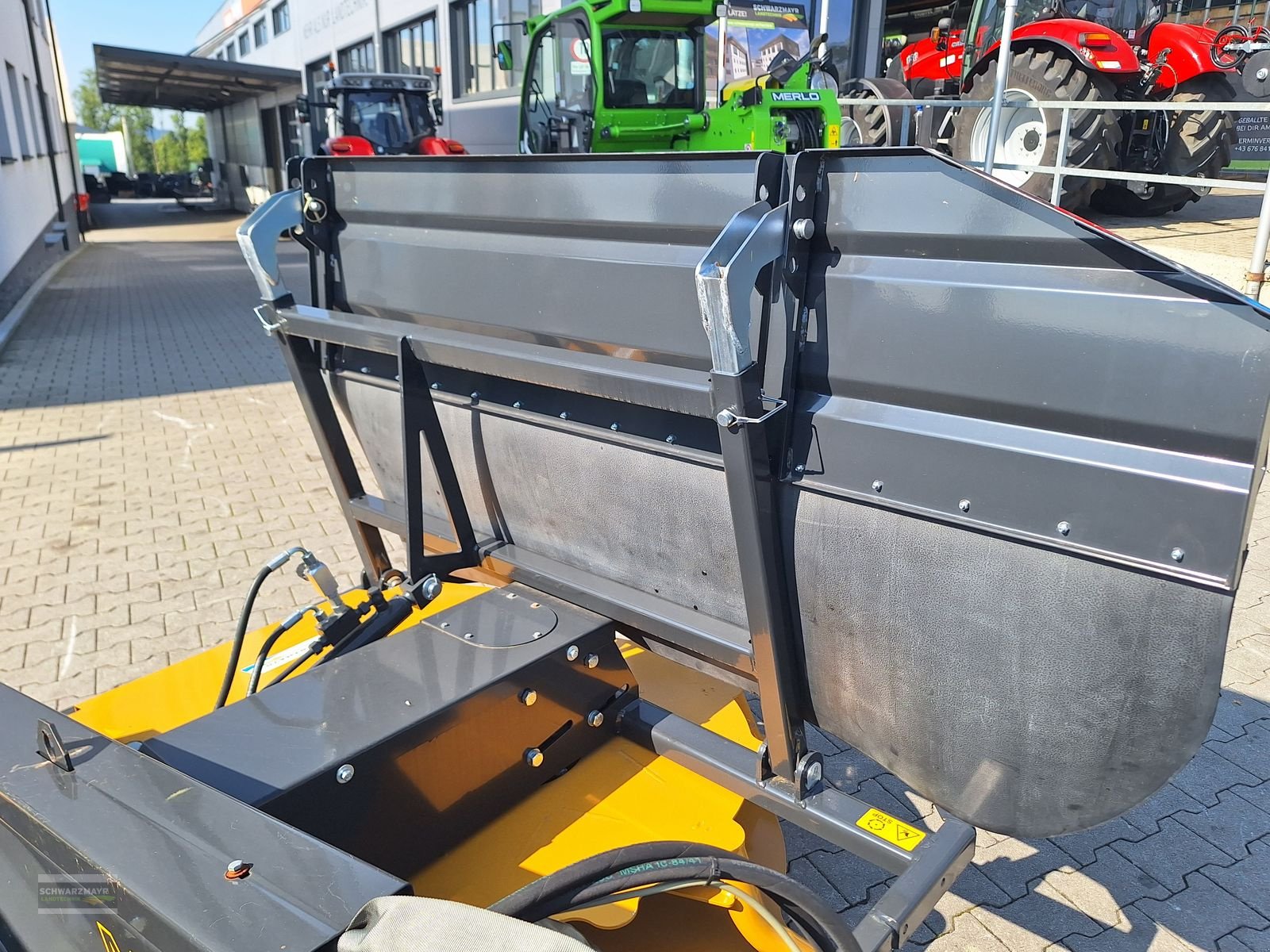 Siloentnahmegerät & Verteilgerät des Typs Mammut SF Hurricane 290, Neumaschine in Gampern (Bild 12)