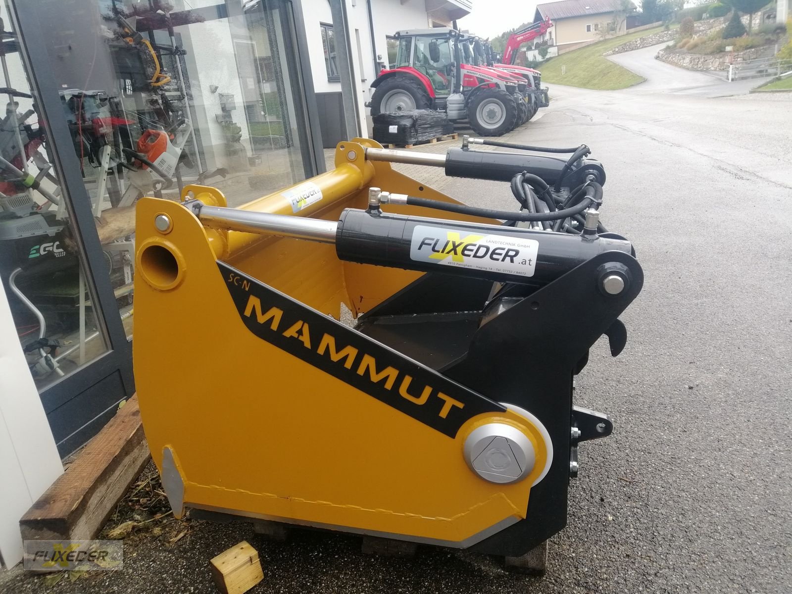 Siloentnahmegerät & Verteilgerät des Typs Mammut Siloschneidschaufel SILO BUCKET SB 150N, Neumaschine in Pattigham (Bild 1)