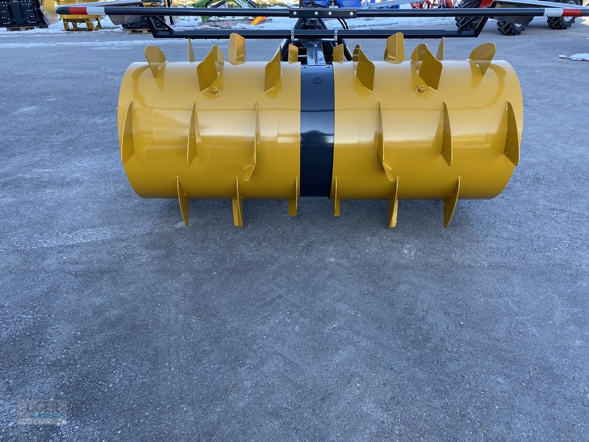 Siloentnahmegerät & Verteilgerät del tipo Mammut Siloverteiler SF 230 Gigant, Neumaschine In Niederkappel (Immagine 2)