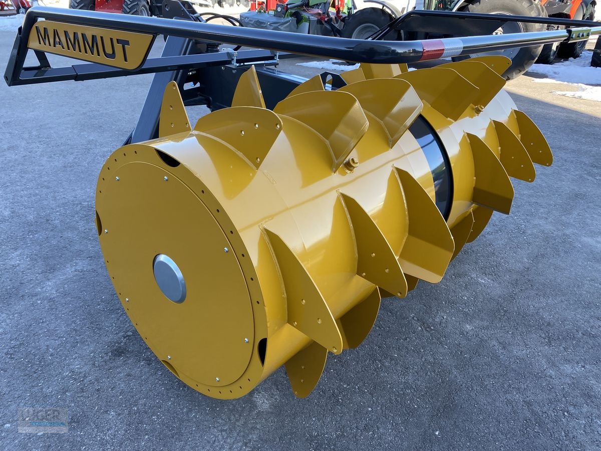 Siloentnahmegerät & Verteilgerät del tipo Mammut Siloverteiler SF 230 Gigant, Neumaschine In Niederkappel (Immagine 4)