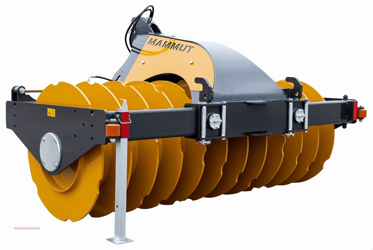 Siloentnahmegerät & Verteilgerät des Typs Mammut Silowalze Silo Kompakt SK 250 H, Gebrauchtmaschine in Tarsdorf (Bild 1)