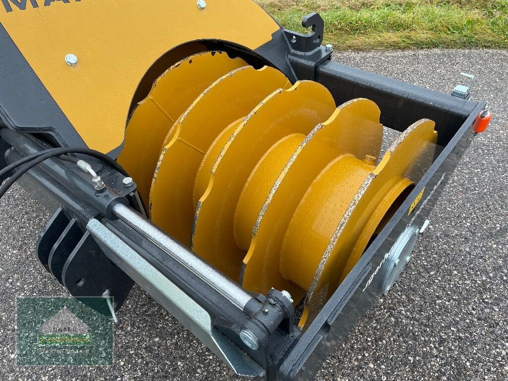 Siloentnahmegerät & Verteilgerät от тип Mammut Silowalze SK 250H, Neumaschine в Eferding (Снимка 9)