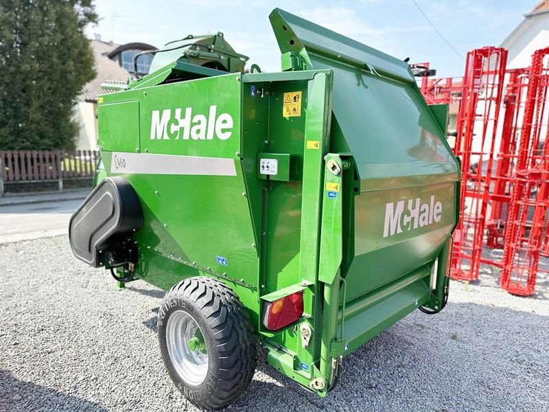 Siloentnahmegerät & Verteilgerät of the type McHale McHale C460 Ballenauflöser, Neumaschine in St. Marienkirchen (Picture 4)