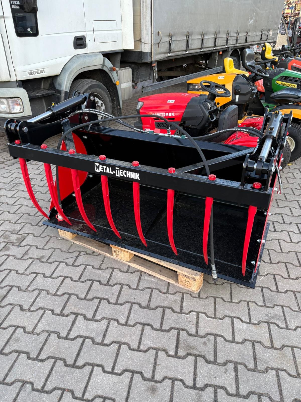 Siloentnahmegerät & Verteilgerät typu Metal-Technik Krokodilschaufel / manure grab, Neumaschine v Michałowo (Obrázek 11)