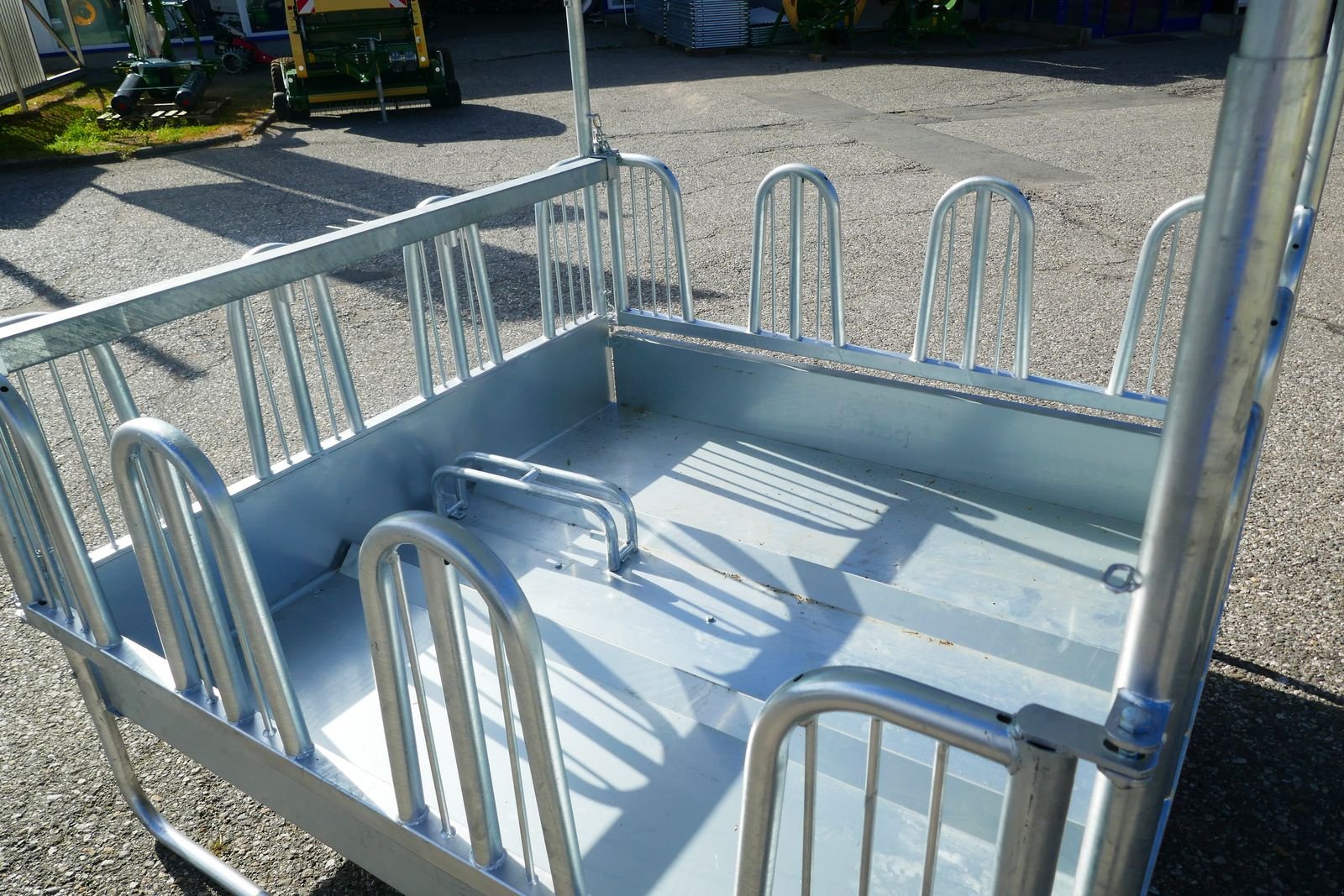 Siloentnahmegerät & Verteilgerät Türe ait Patura Compact Viereckraufe, Gebrauchtmaschine içinde Villach (resim 1)