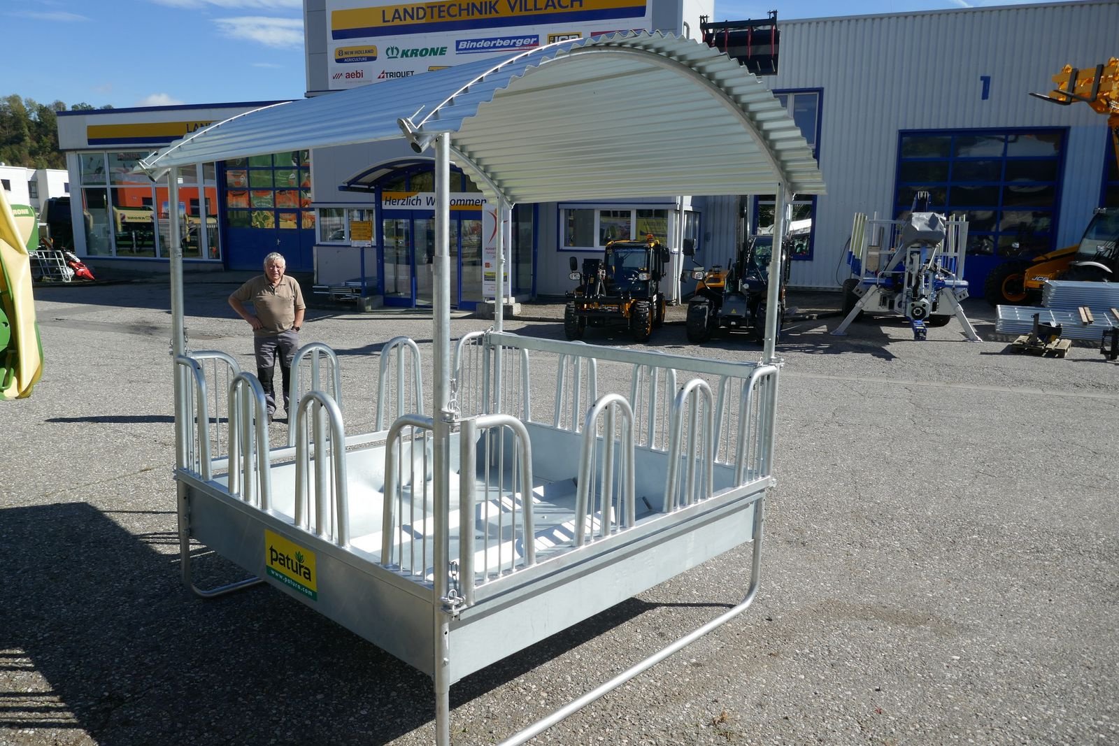Siloentnahmegerät & Verteilgerät of the type Patura Compact Viereckraufe, Gebrauchtmaschine in Villach (Picture 4)