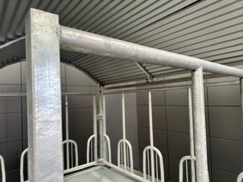 Siloentnahmegerät & Verteilgerät des Typs Patura Großballenraufe 14 Fressplätze Ausstellungsstück, Neumaschine in Tamsweg (Bild 14)