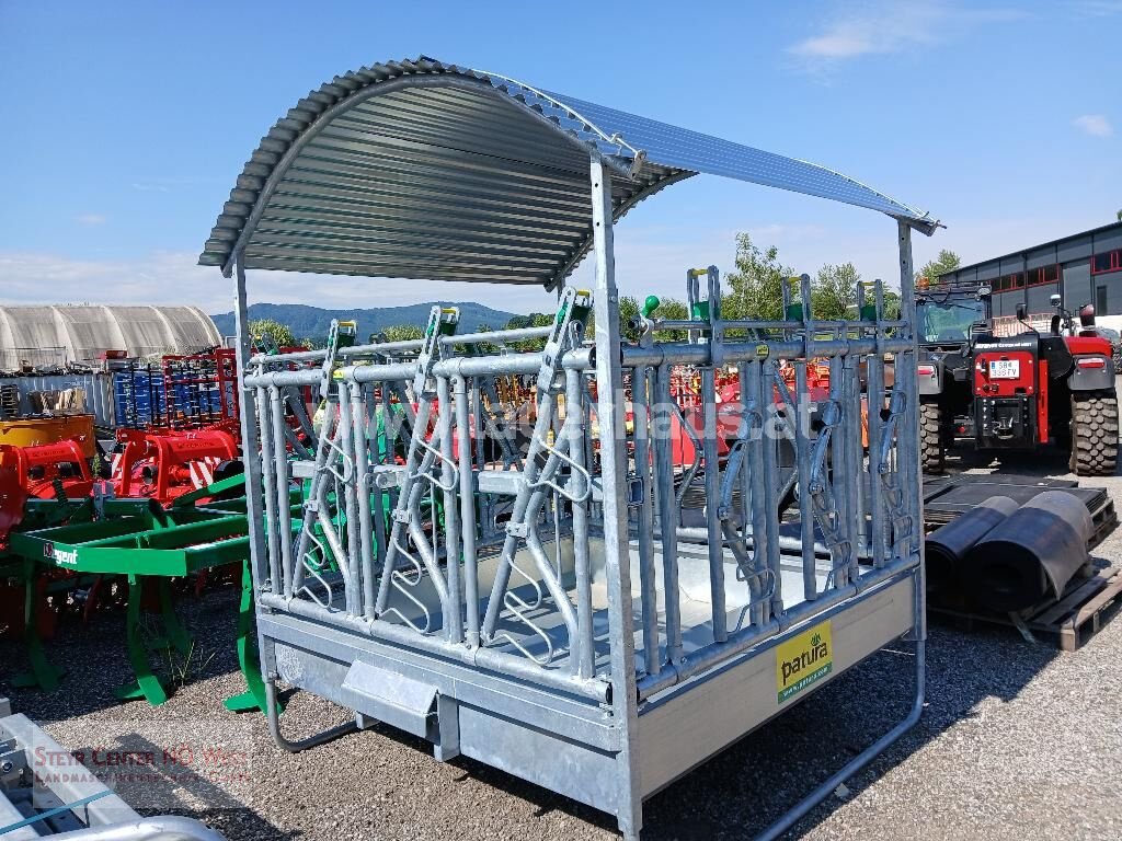 Siloentnahmegerät & Verteilgerät tipa Patura PROFI VIERECKRAUFE 12.PLÄTZE PALISADEN ODER SSFF, Gebrauchtmaschine u Purgstall (Slika 4)