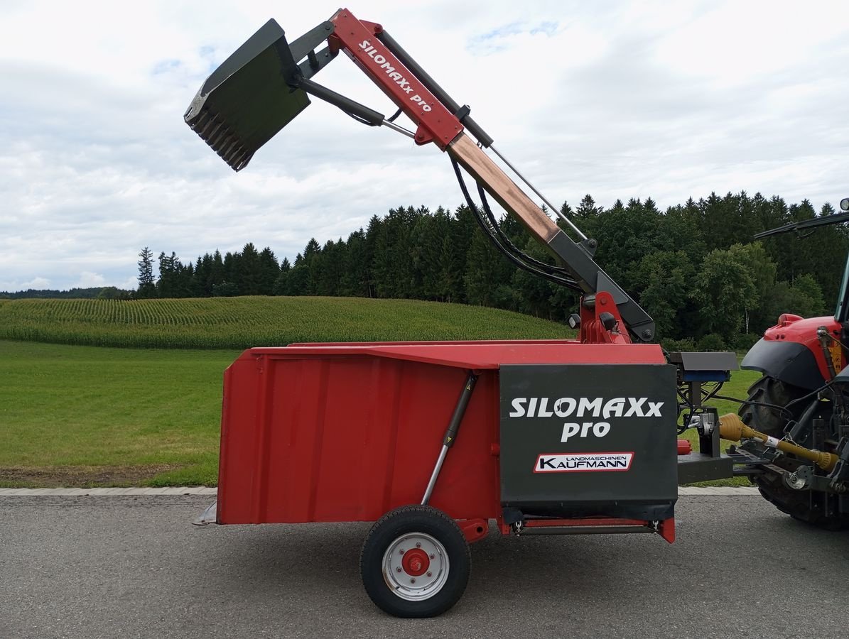 Siloentnahmegerät & Verteilgerät des Typs Silomaxx Silokamm GT 4000, Gebrauchtmaschine in NATTERNBACH (Bild 9)
