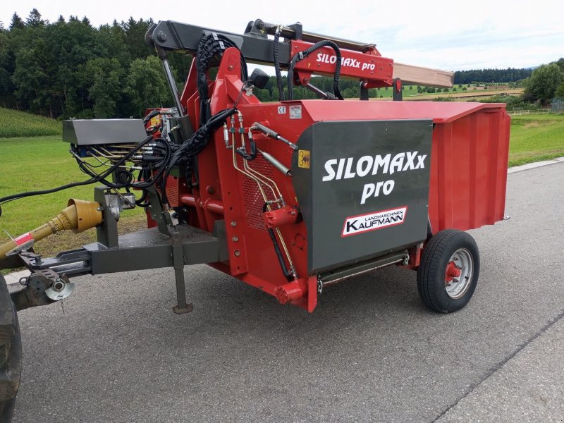 Siloentnahmegerät & Verteilgerät des Typs Silomaxx Silokamm GT 4000, Gebrauchtmaschine in NATTERNBACH (Bild 1)