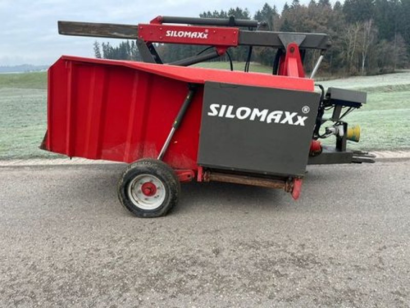 Siloentnahmegerät & Verteilgerät типа Silomaxx Silokamm GT 4000, Gebrauchtmaschine в NATTERNBACH (Фотография 1)