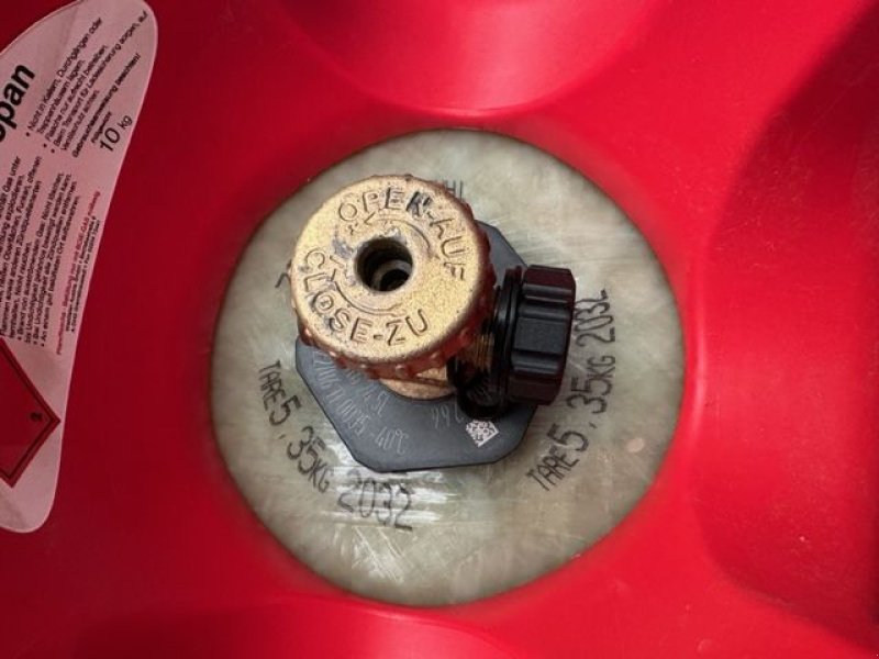 Siloentnahmegerät & Verteilgerät des Typs Sonstige Camposight Propangas 10kg Pfandflasche, Neumaschine in Tamsweg (Bild 3)