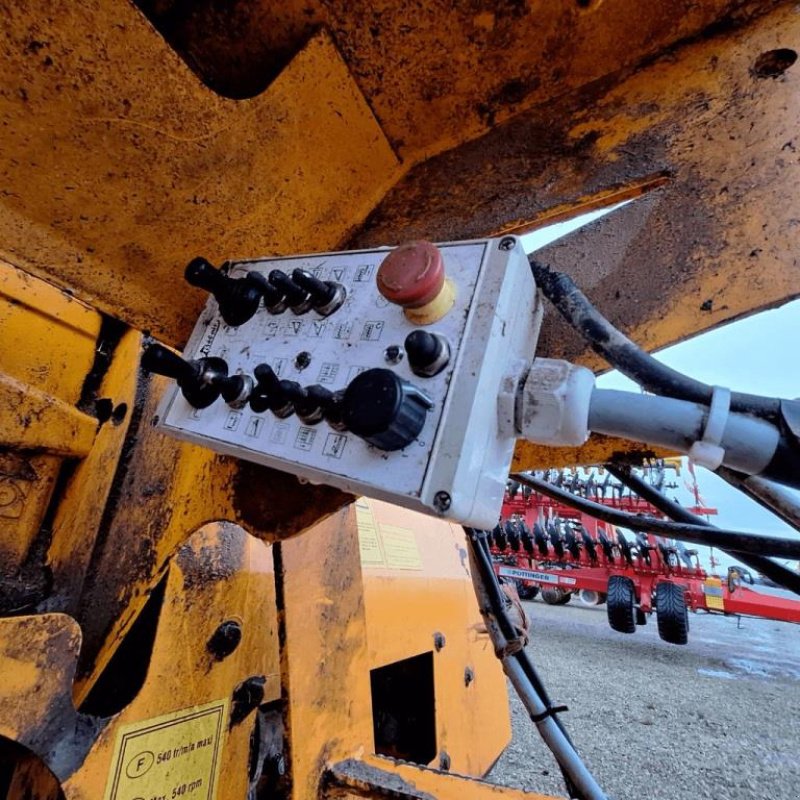 Siloentnahmegerät & Verteilgerät Türe ait Sonstige COMET 838, Gebrauchtmaschine içinde azerailles (resim 9)