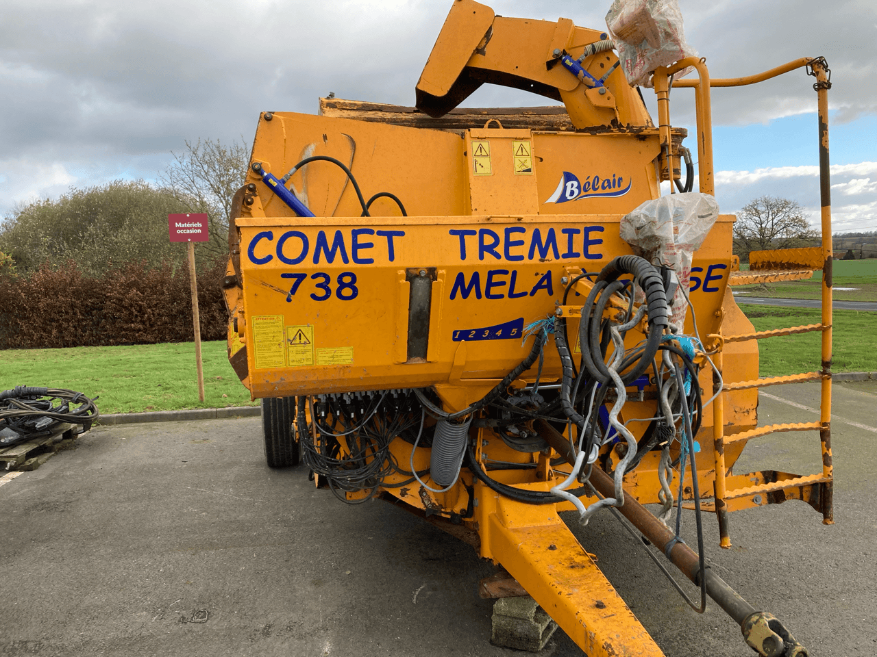 Siloentnahmegerät & Verteilgerät des Typs Sonstige COMET, Gebrauchtmaschine in ISIGNY-LE-BUAT (Bild 2)