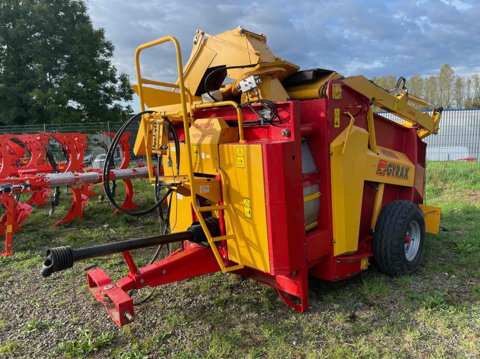 Siloentnahmegerät & Verteilgerät of the type Sonstige Désileuse pailleuse D4500L Gyrax, Gebrauchtmaschine in SAINT CLAIR SUR ELLE (Picture 2)