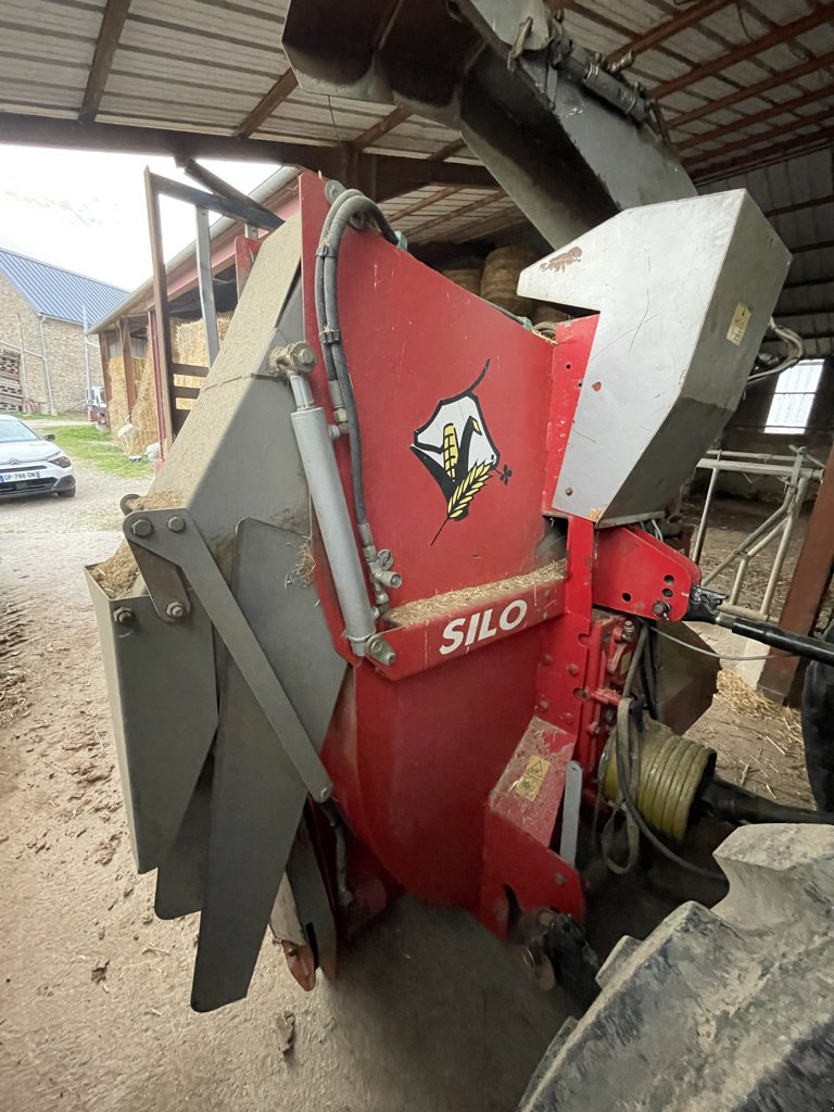 Siloentnahmegerät & Verteilgerät of the type Sonstige Farmer 300, Gebrauchtmaschine in Calmont (Picture 5)