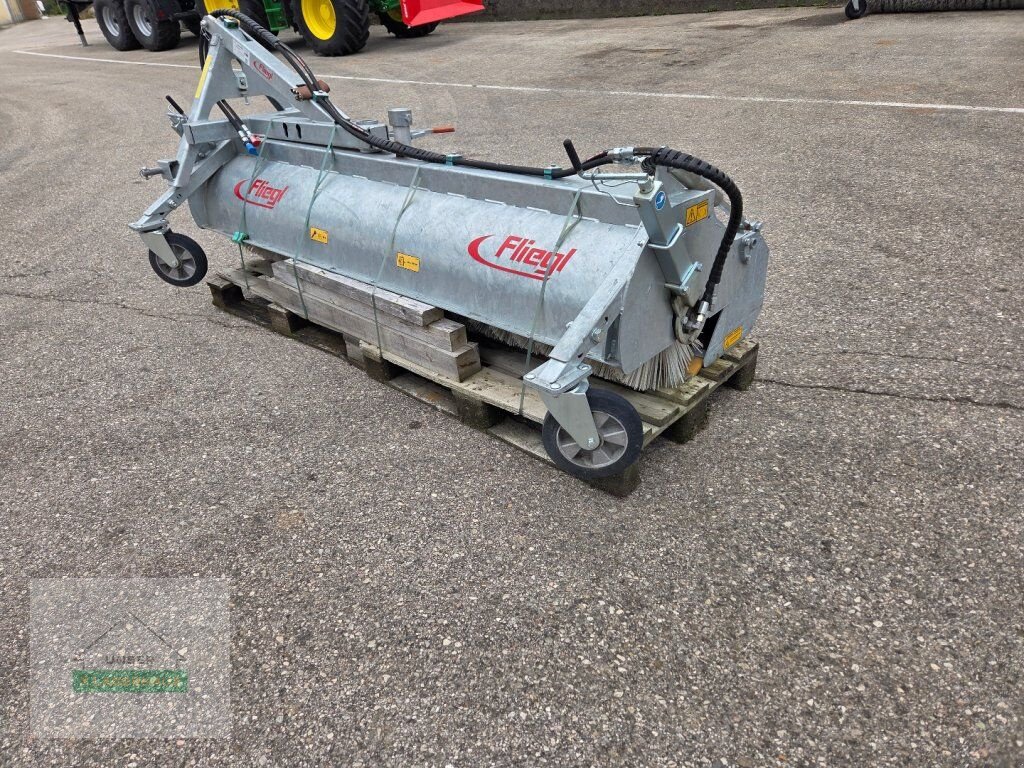 Siloentnahmegerät & Verteilgerät des Typs Sonstige FLIEGL ECONOMY 2300, Neumaschine in Aschbach (Bild 5)