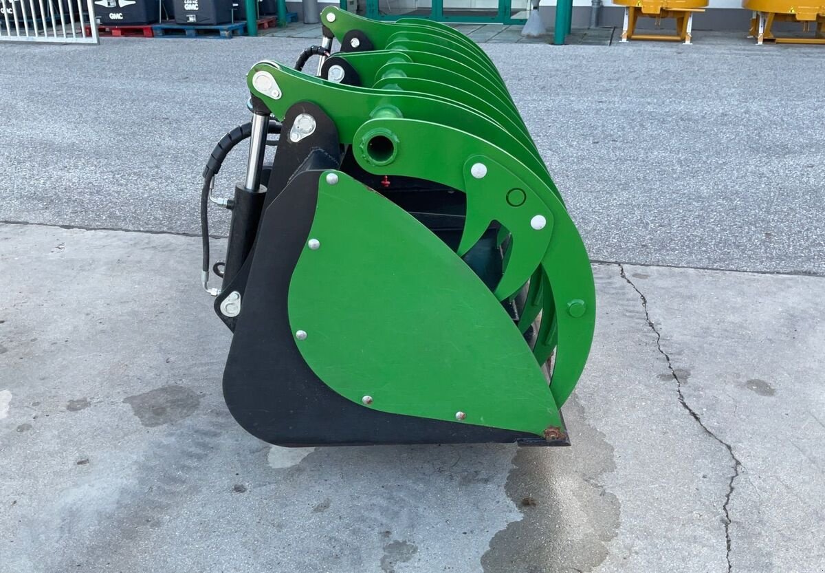 Siloentnahmegerät & Verteilgerät of the type Sonstige Greifschaufel 2,4 m, Gebrauchtmaschine in Zwettl (Picture 6)