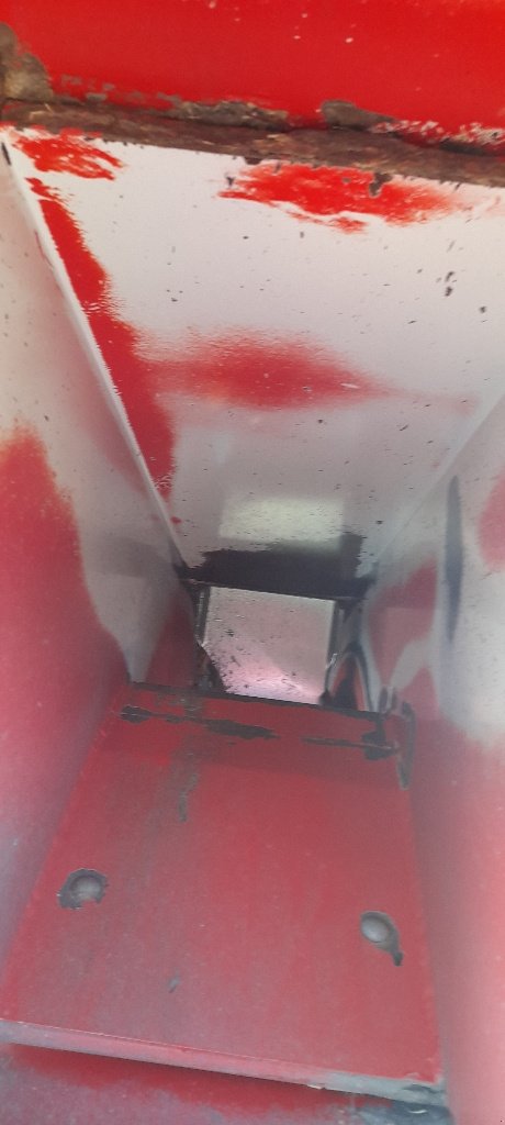 Siloentnahmegerät & Verteilgerät of the type Sonstige Helios, Gebrauchtmaschine in Neufchâtel-en-Bray (Picture 3)