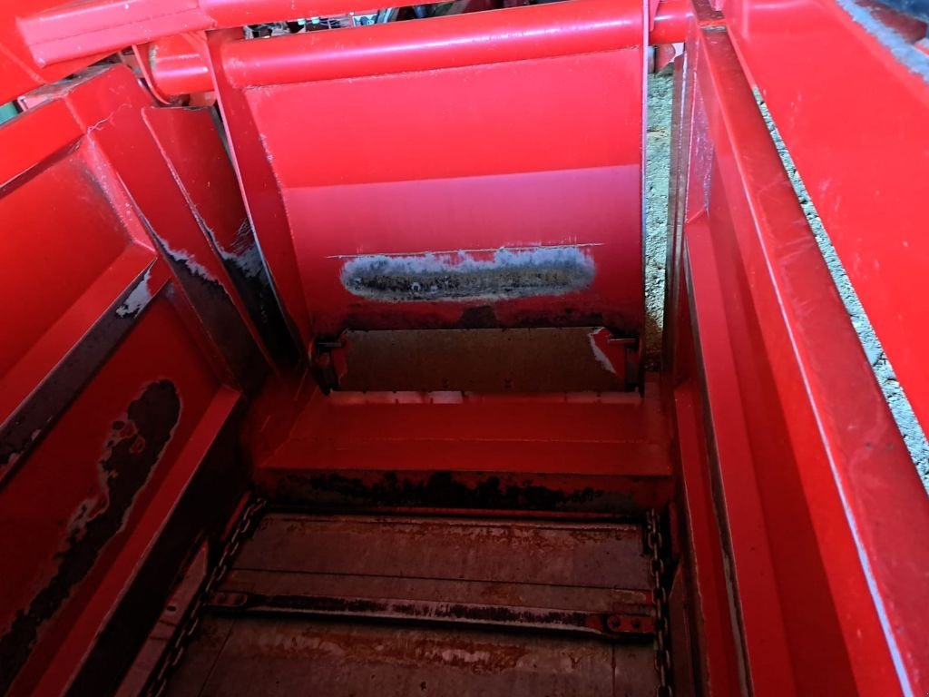 Siloentnahmegerät & Verteilgerät des Typs Sonstige Herbivores 760, Gebrauchtmaschine in COGNAC LA FORET (Bild 5)
