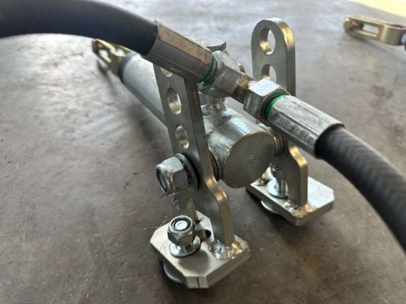 Siloentnahmegerät & Verteilgerät des Typs Sonstige hydraulische Bremszylinder für Einachsanhänger, Neumaschine in Tamsweg (Bild 8)