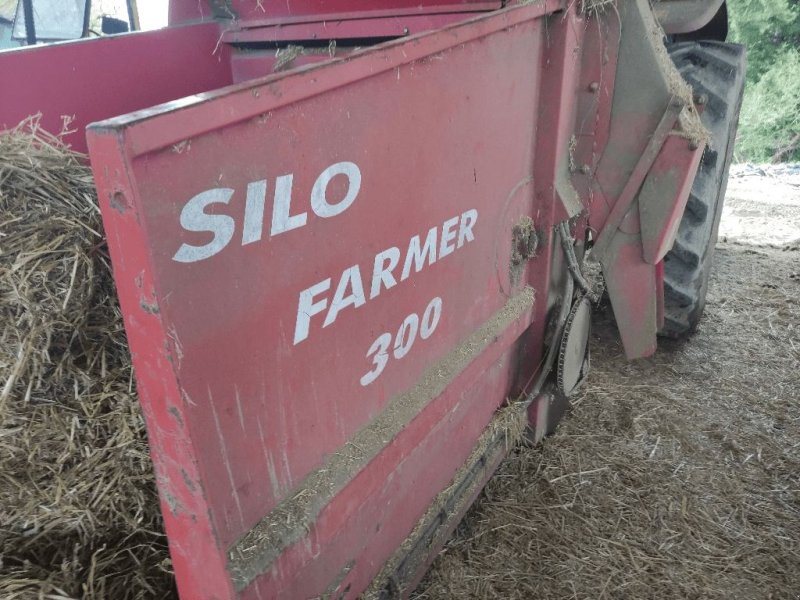 Siloentnahmegerät & Verteilgerät du type Sonstige P300GTL, Gebrauchtmaschine en COGNAC LA FORET (Photo 1)