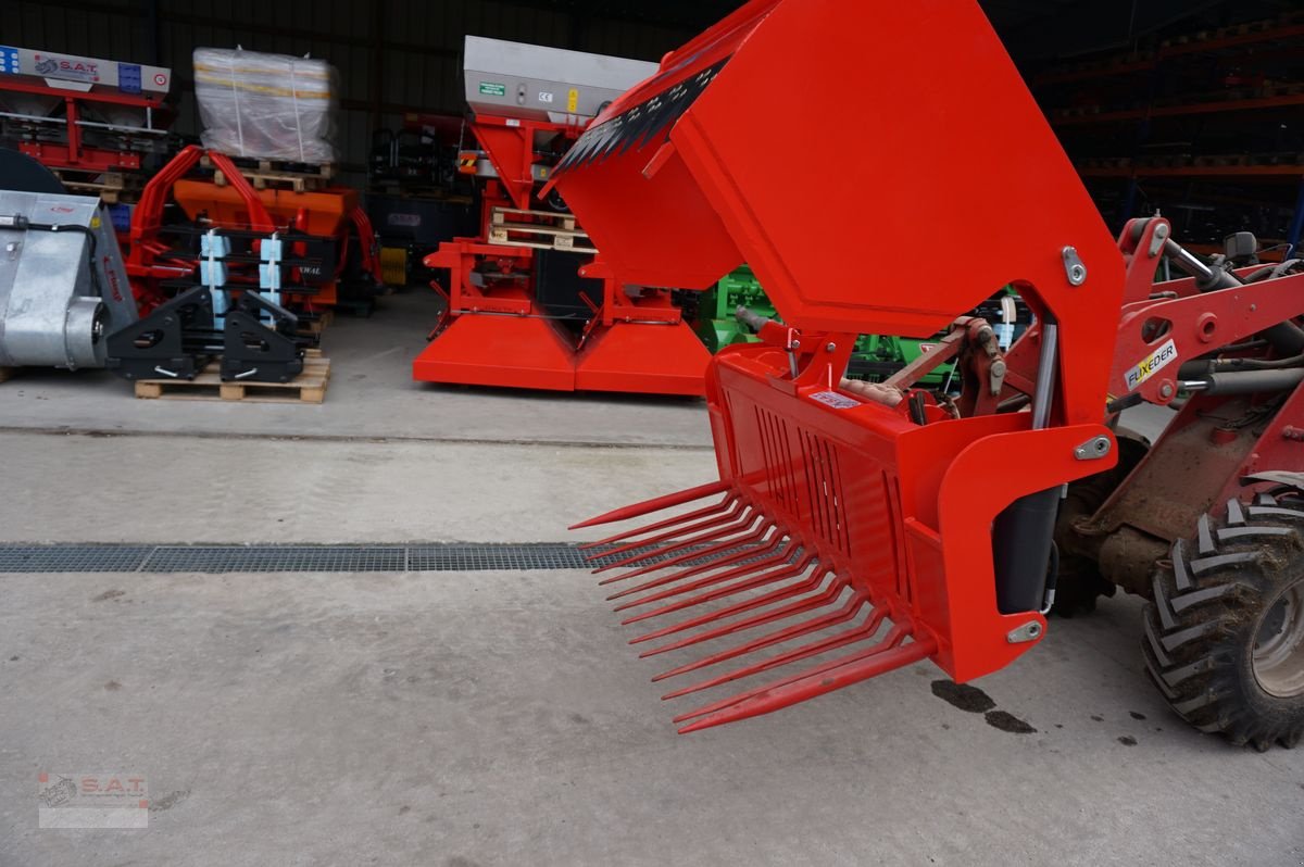 Siloentnahmegerät & Verteilgerät typu Sonstige SAT-Kombisilagezange-Rundballenschneider, Vorführmaschine v Eberschwang (Obrázek 4)