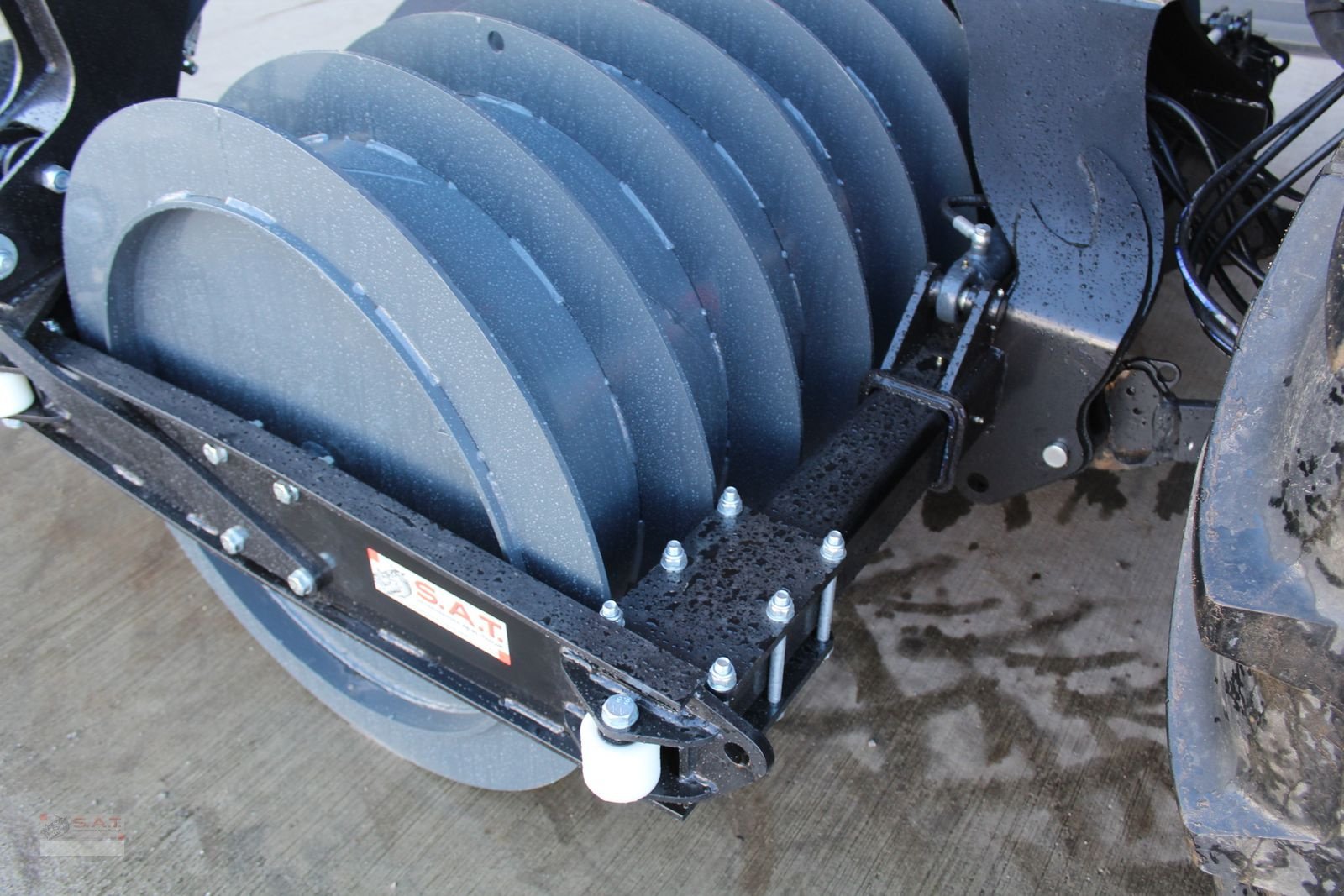 Siloentnahmegerät & Verteilgerät des Typs Sonstige SAT Silowalze mit Seitenverdichtungsarm - 4000Kg, Neumaschine in Eberschwang (Bild 8)