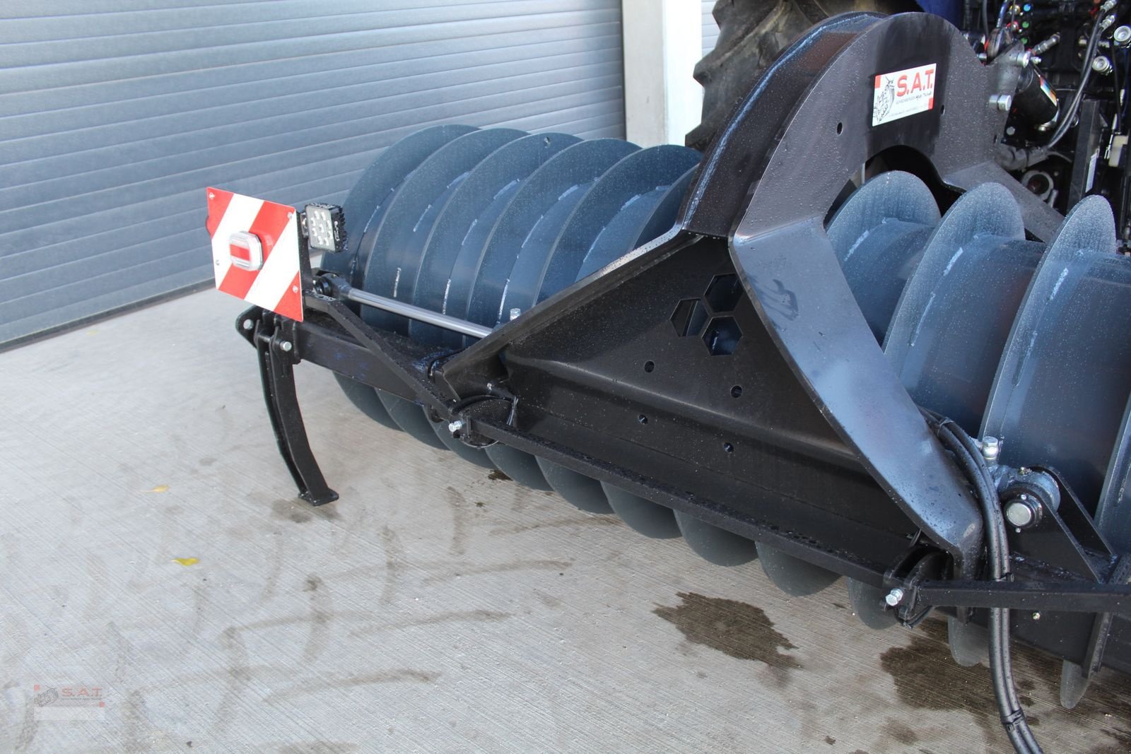 Siloentnahmegerät & Verteilgerät des Typs Sonstige SAT Silowalze mit Seitenverdichtungsarm - 4000Kg, Neumaschine in Eberschwang (Bild 12)