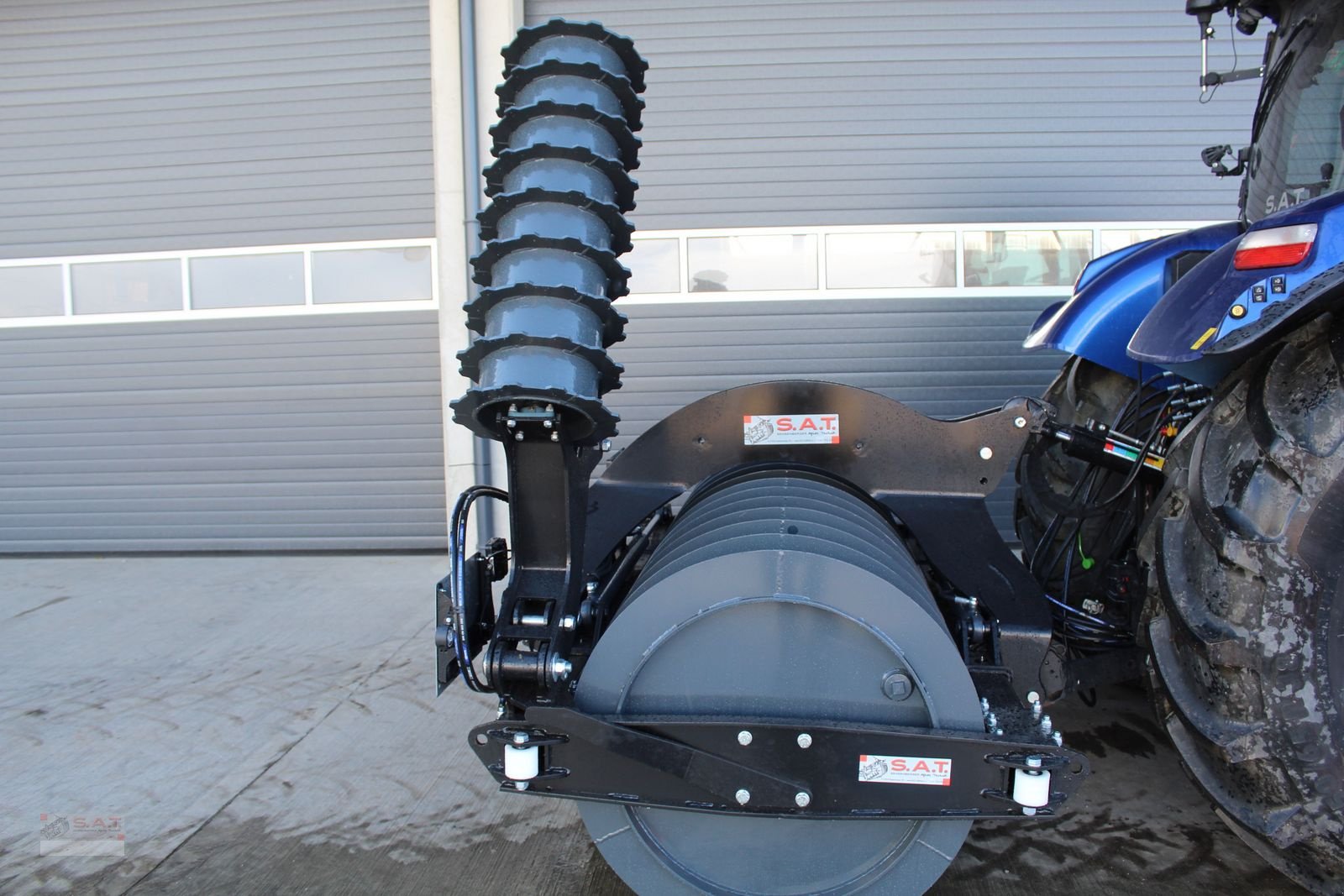 Siloentnahmegerät & Verteilgerät des Typs Sonstige SAT Silowalze mit Seitenverdichtungsarm - 4000Kg, Neumaschine in Eberschwang (Bild 5)