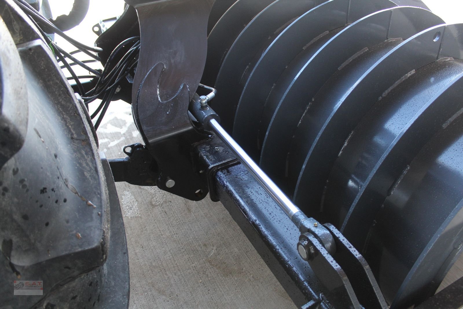 Siloentnahmegerät & Verteilgerät des Typs Sonstige SAT Silowalze mit Seitenverdichtungsarm - 4000Kg, Neumaschine in Eberschwang (Bild 14)