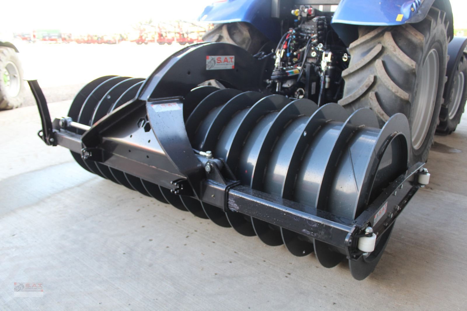 Siloentnahmegerät & Verteilgerät des Typs Sonstige SAT Silowalze mit Seitenverschub - 4000Kg, Neumaschine in Eberschwang (Bild 4)