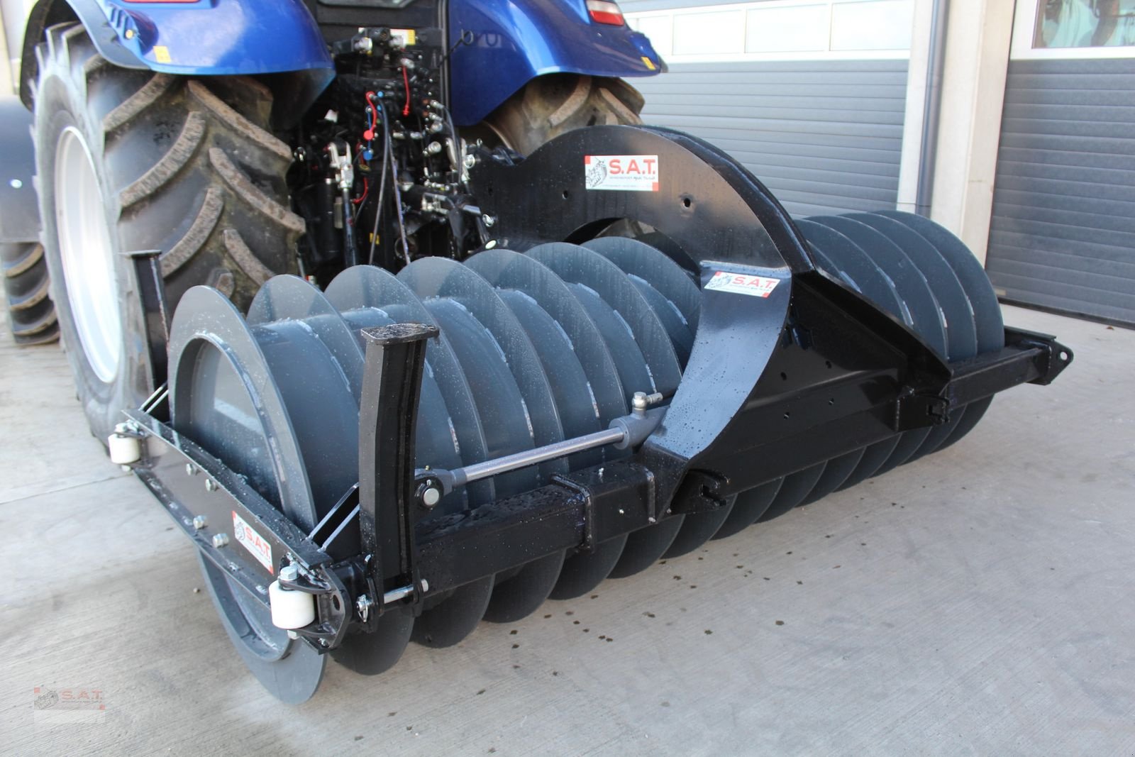 Siloentnahmegerät & Verteilgerät des Typs Sonstige SAT Silowalze mit Seitenverschub - 4000Kg, Neumaschine in Eberschwang (Bild 1)