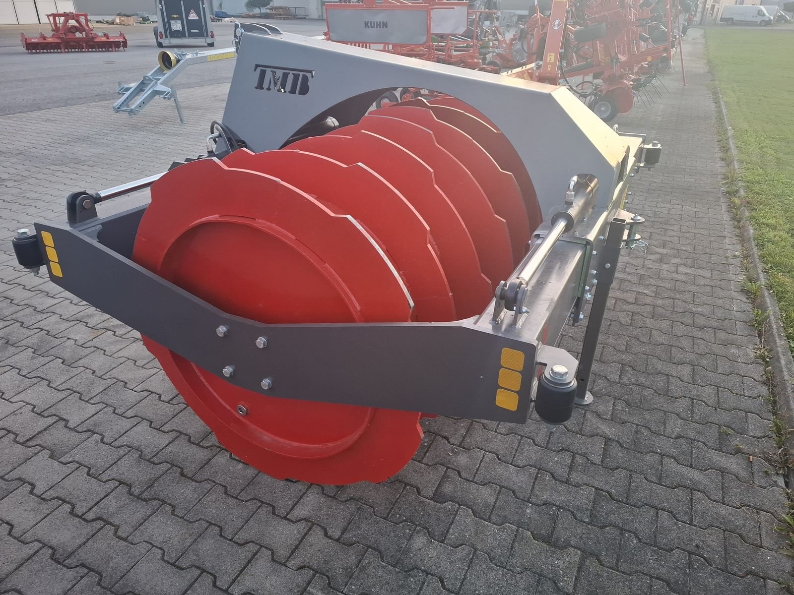 Siloentnahmegerät & Verteilgerät typu Sonstige Siloverdichterwalze 2,5m, Gebrauchtmaschine v Saxen (Obrázek 8)