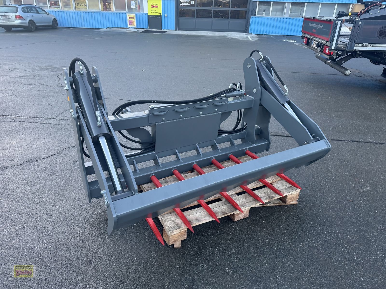 Siloentnahmegerät & Verteilgerät типа Sonstige Stekro Ballenschneider mit Folienhalter, Neumaschine в Kötschach (Фотография 2)