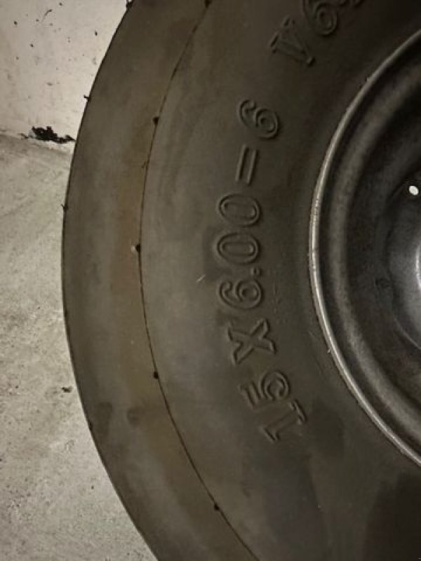 Siloentnahmegerät & Verteilgerät des Typs Sonstige Tasträder luftbereift zu Pickup, Neumaschine in Tamsweg (Bild 5)