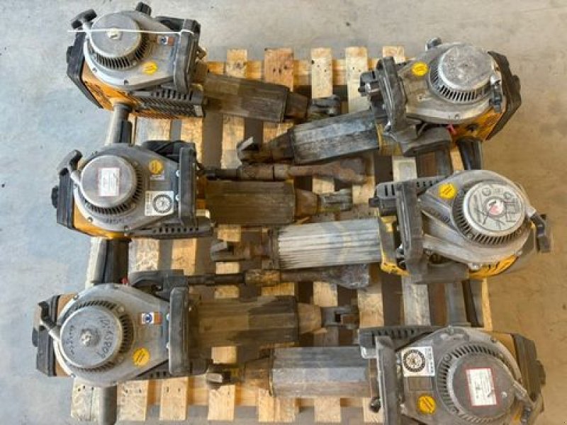 Siloentnahmegerät & Verteilgerät of the type Sonstige Wacker Abbruchhammer BH 22, Gebrauchtmaschine in NATTERNBACH (Picture 1)