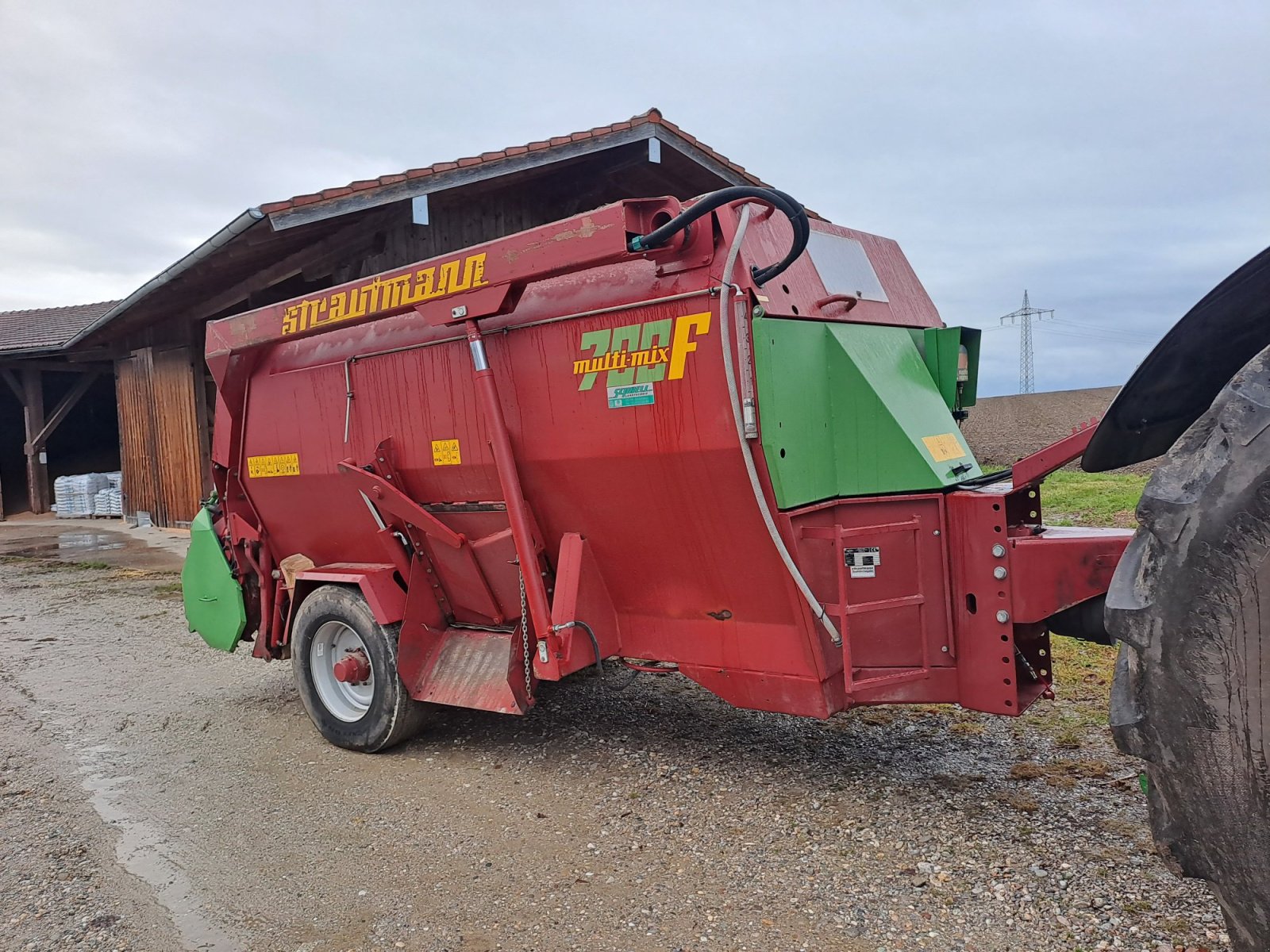 Siloentnahmegerät & Verteilgerät des Typs Strautmann Multi-Mix 700 F, Gebrauchtmaschine in Halfing (Bild 1)