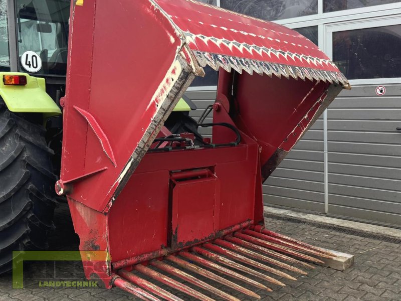 Siloentnahmegerät & Verteilgerät του τύπου Strautmann SILOZANGE 234 Heckanbau, Gebrauchtmaschine σε Homberg/Ohm - Maulbach (Φωτογραφία 1)