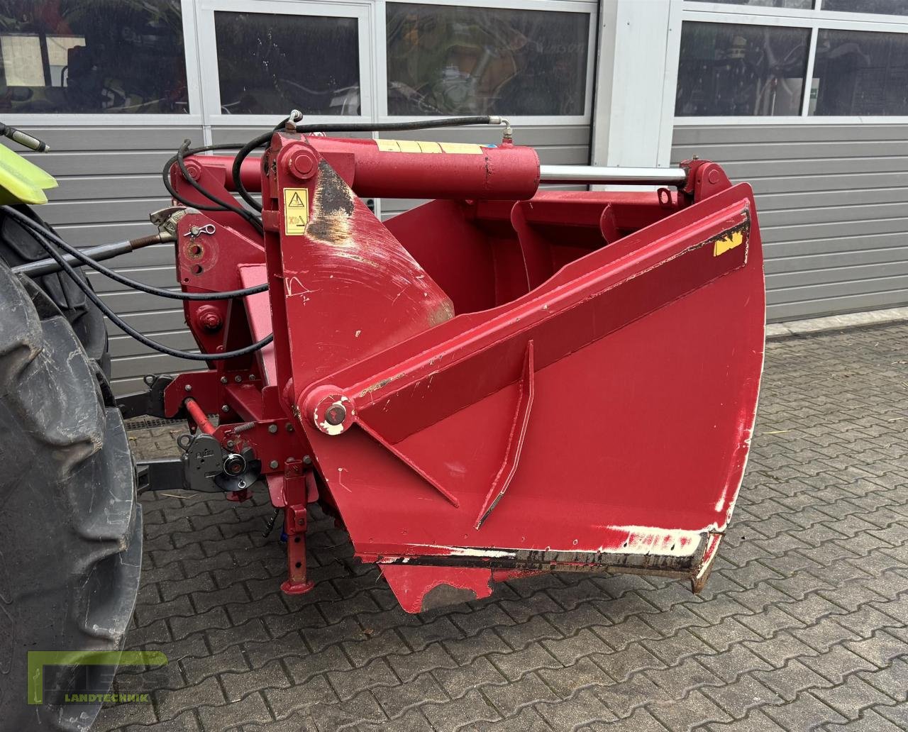 Siloentnahmegerät & Verteilgerät типа Strautmann SILOZANGE 234 Heckanbau, Gebrauchtmaschine в Homberg/Ohm - Maulbach (Фотография 2)