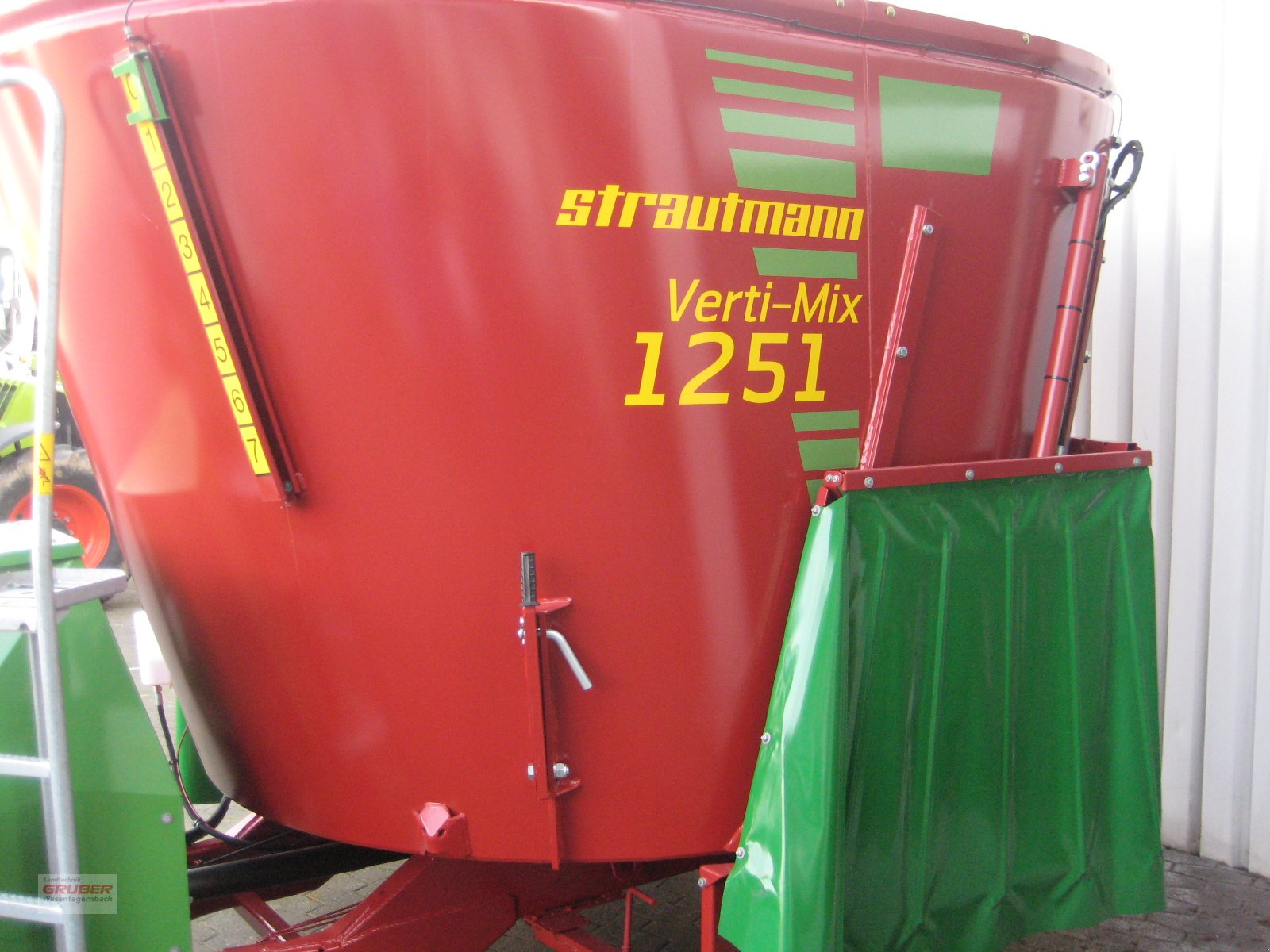 Siloentnahmegerät & Verteilgerät des Typs Strautmann Verti-Mix 1251 - Sofort verfügbar!, Neumaschine in Dorfen (Bild 4)
