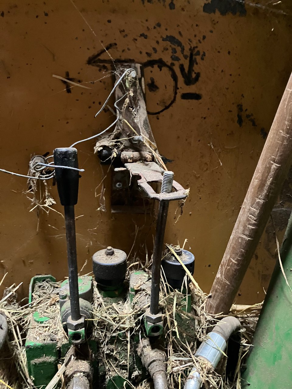 Siloentnahmegerät & Verteilgerät типа Suire Saunal, Gebrauchtmaschine в MORLHON LE HAUT (Фотография 8)