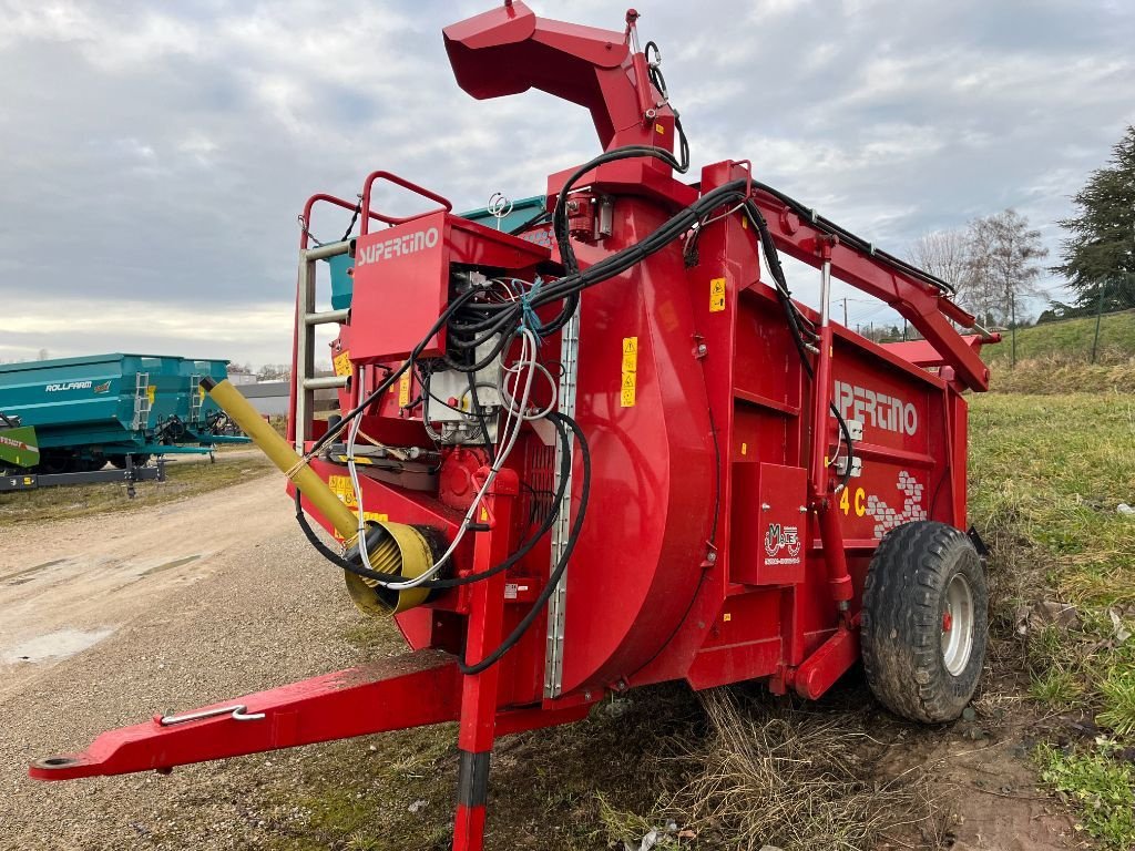 Siloentnahmegerät & Verteilgerät typu Supertino SD4C, Gebrauchtmaschine w Calmont (Zdjęcie 1)