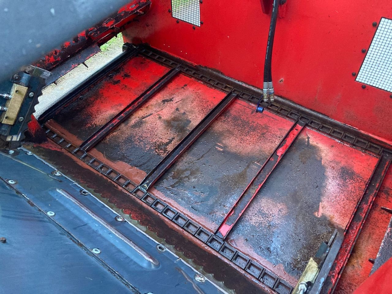 Siloentnahmegerät & Verteilgerät tipa Trioliet uitkuil doseerwagen UKW 3500, Gebrauchtmaschine u Stolwijk (Slika 2)