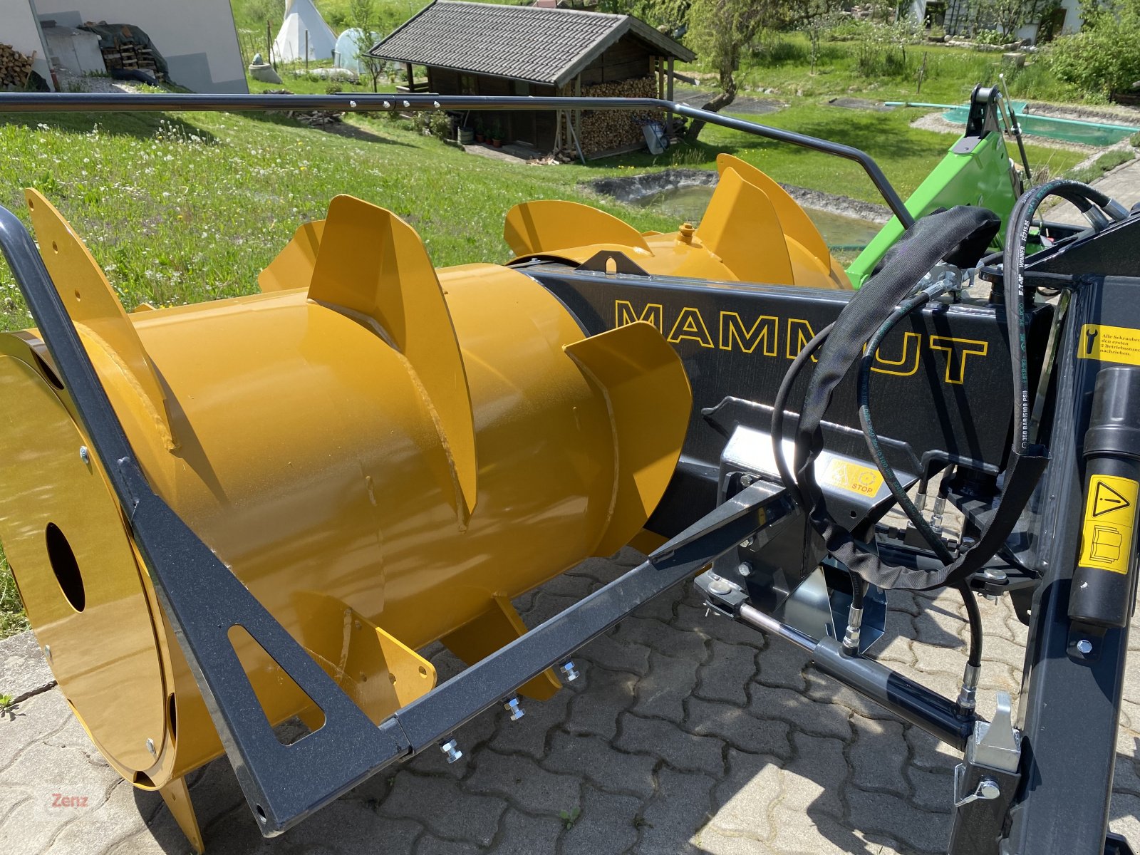 Siloverteiler des Typs Mammut SF 205 Titan, Neumaschine in Gars (Bild 2)