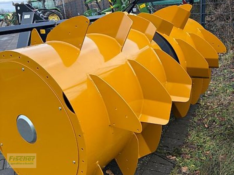 Siloverteiler del tipo Mammut SF 230 Gigant, Neumaschine en Kroppach