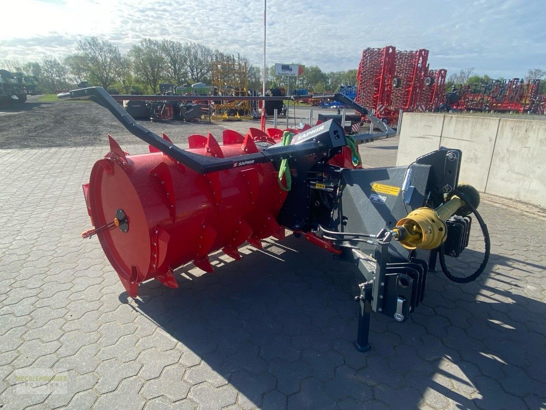 Siloverteiler des Typs Saphir SV 28 **Vorführer** Silageverteiler, Gebrauchtmaschine in Mühlengeez (Bild 2)