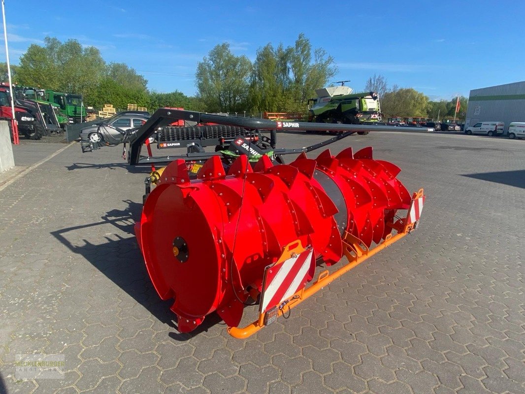 Siloverteiler des Typs Saphir SV 28 **Vorführer** Silageverteiler, Gebrauchtmaschine in Mühlengeez (Bild 4)