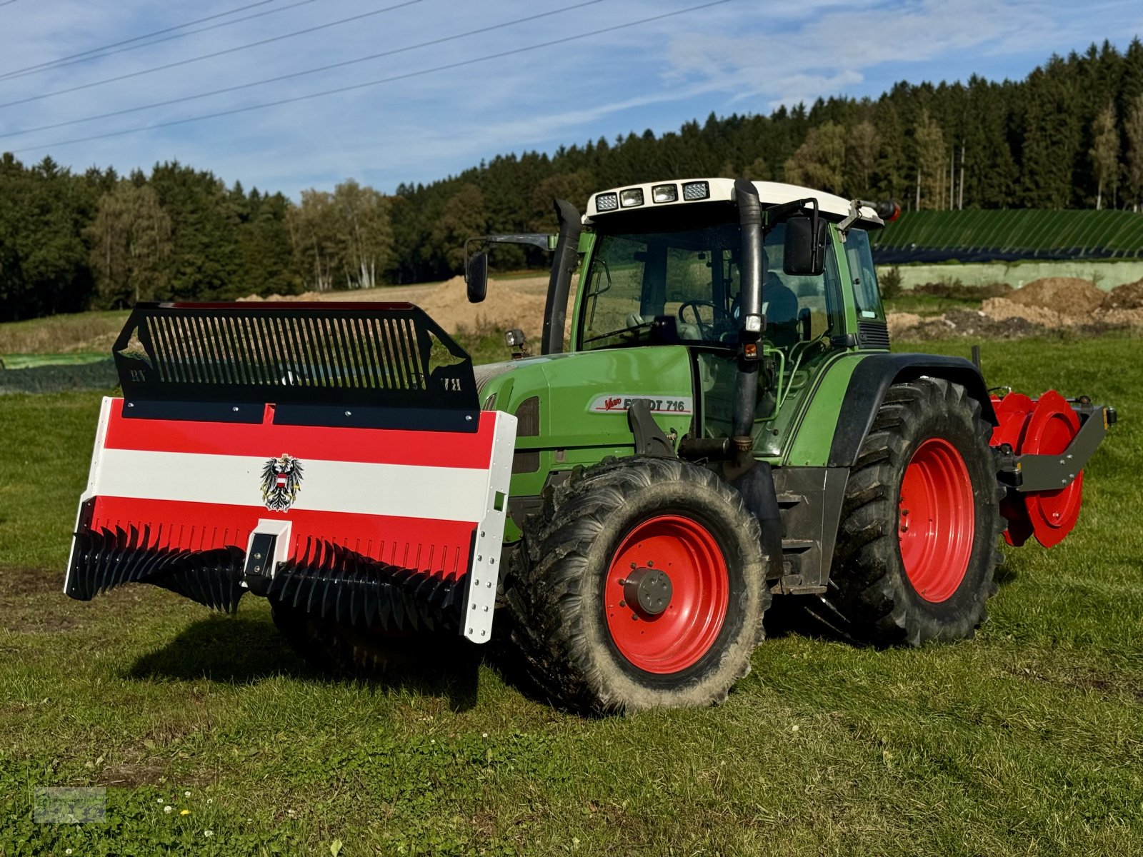 Siloverteiler des Typs Sonstige Point Tec (Hellwagner) Rotorverteiler Siloverteiler Maisschild GPS Schiebeschild, Neumaschine in Kötzting (Bild 16)